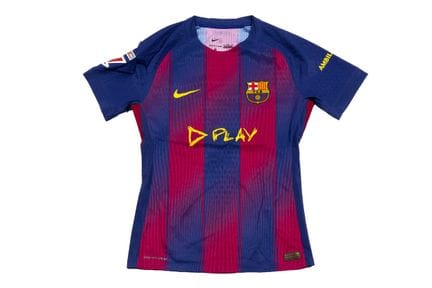 FOOTBALL - Lamine YAMAL

Maillot n°10 du FC Barcel