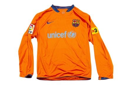 SOCCER Lillian THURAM

FC Barcelona No. 21 jersey 