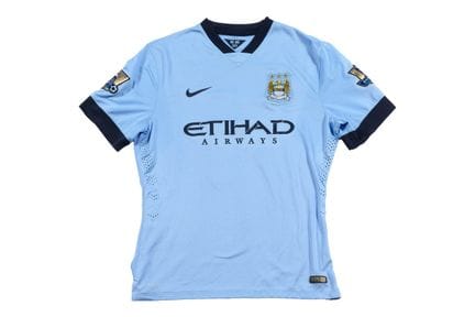 SOCCER Vincent KOMPANY

Manchester City No. 4 prac