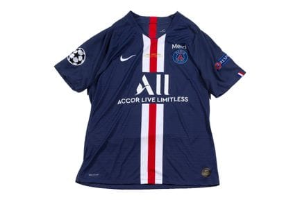 SOCCER Presnel KIMPEMBE

No. 3 jersey worn for Par