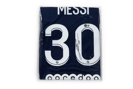 足球 Lionel MESSI

巴黎圣日耳曼队 30 号球衣复刻版，球员签名，贝克特认证