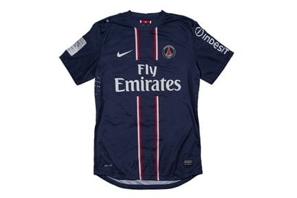 SOCCER Zoumana CAMARA

No. 6 jersey worn for Paris