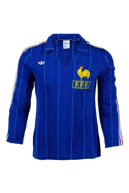 SOCCER Alain GIRESSE

No. 12 jersey prepared for t