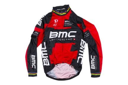 自行车运动：菲利普·吉尔伯特

一件带有亲笔签名的BMC / BMC Switzerland队服。