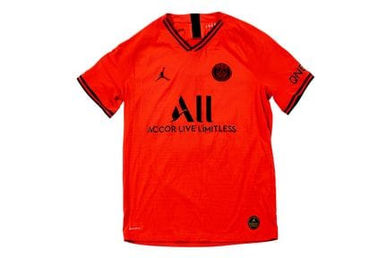 FOOTBALL Thomas MEUNIER

Paris St Germain N°12 jer