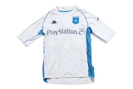 足球 - 菲利普·梅克斯

奥尔良足球俱乐部（AJ Auxerre）2002-2003赛季法国足球甲