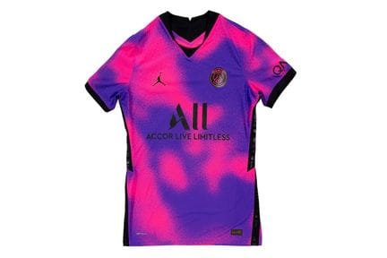 SOCCER DANILO

Paris-Saint-Germain jersey #15 prep