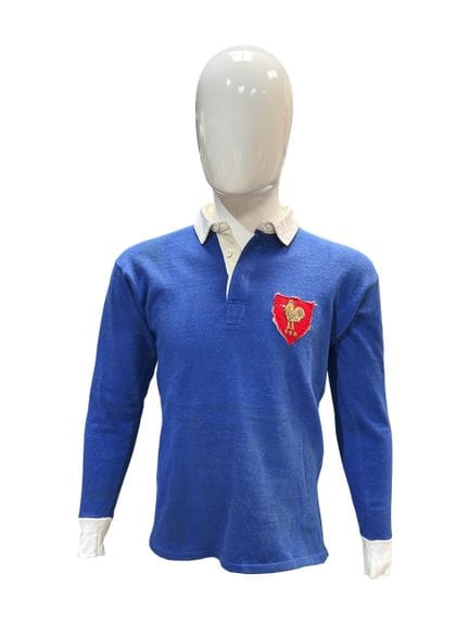 橄榄球 马塞尔·普热

1967年7月15日对阵南非队（3-26）时，该球员身穿的法国国家队9号球衣