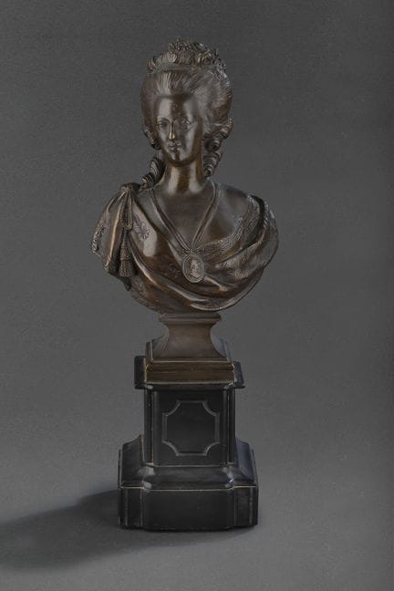 Nach einem Entwurf von Félix LECOMTE (1737–1817)

