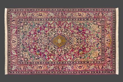TEHERAN-TEPPICH

Kette und Schuss aus Baumwolle, F