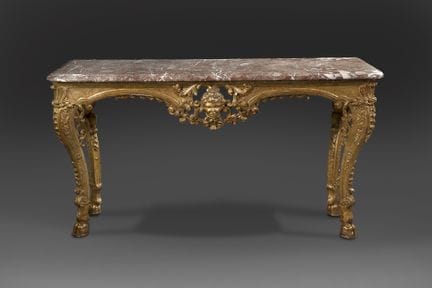GROSSE KONSOLE MIT BACCHUS-MOTIV

Rechteckige Wand