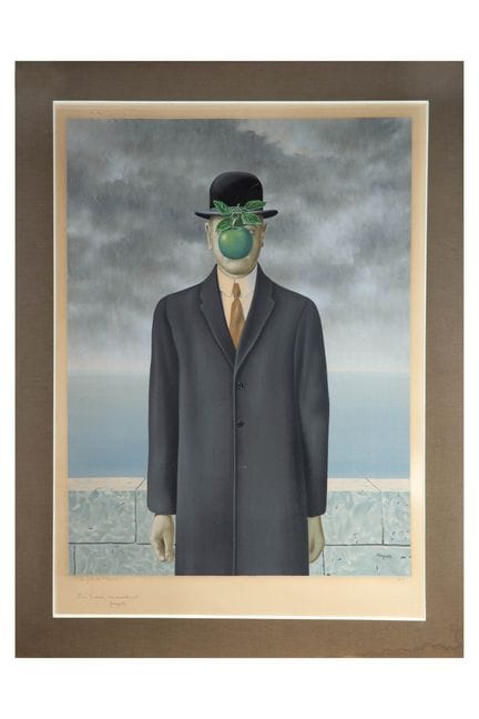 据雷内·马格利特作品改编

《人的儿子》，1973年

彩石版画，印于羊皮纸上
版画右下角签名
左下