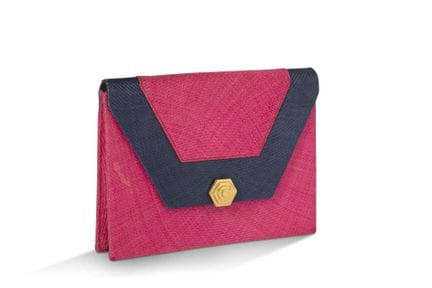 CHRISTIAN DIOR VINTAGE

Pochette

En raphia tissé 