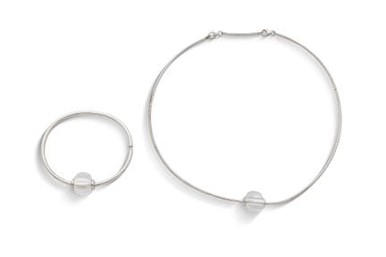 BACCARAT

Demie-parure comprenant un collier ras d