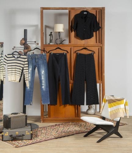 CHLOÉ, SONIA RYKIEL

Lot de quatre vêtements

Comp