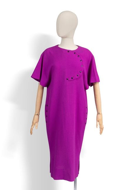 PIERRE CARDIN (SANS GRIFFE)

Robe

En crêpe de lai