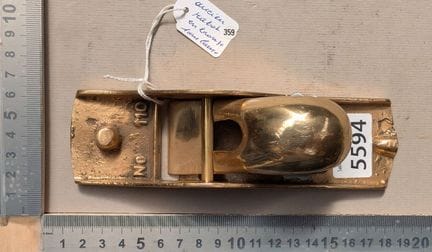 Ancien rabot en bronze, sans lame - Dimensions et 