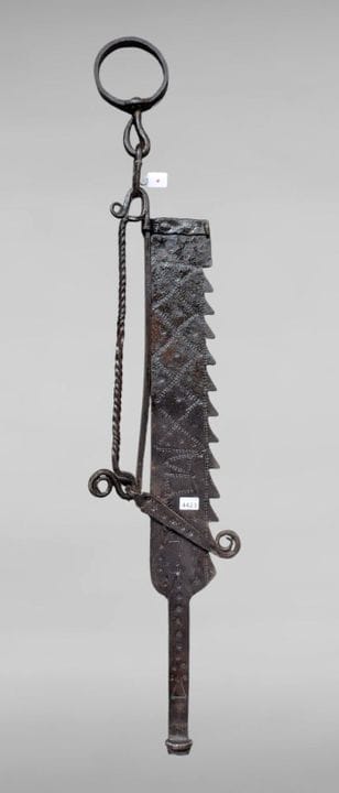 Crémaillère ancienne en fer forgé - Dimensions et 