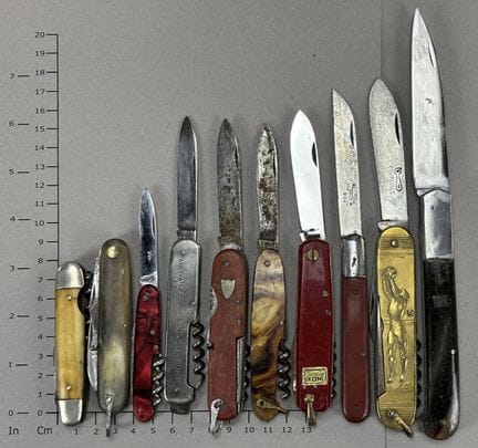 Lot de couteaux ou canifs anciens - Dimensions et 