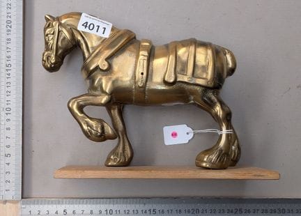 Magnifique cheval de trait en bronze - Dimensions 