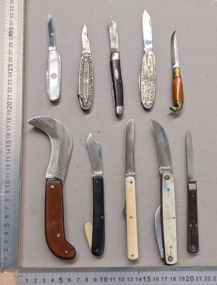 Lot de couteaux ou canifs anciens - Dimensions et 