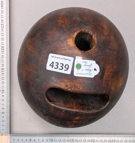 Boule de jeu de quille en bois - Dimensions et éta