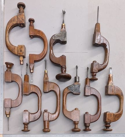 10 vilebrequin ouvrier en bois  - Dimensions et ét