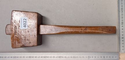 1 ancien maillet en bois - Dimensions et état voir