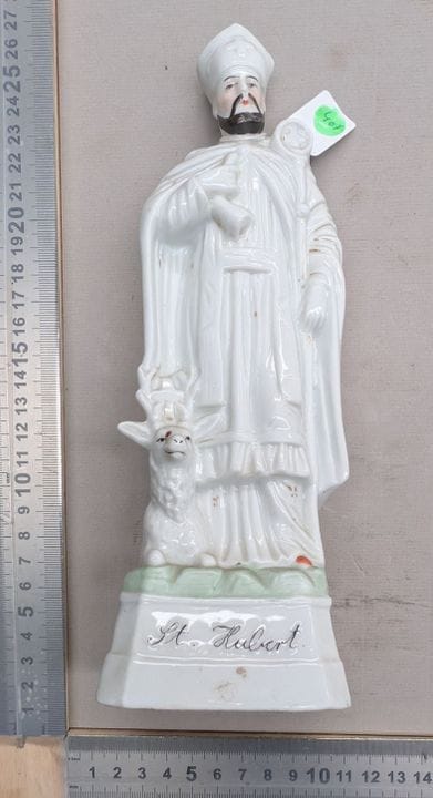 1 St Hubert en faïence - Dimensions et état voir p