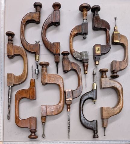 10 vilebrequin ouvrier en bois  - Dimensions et ét