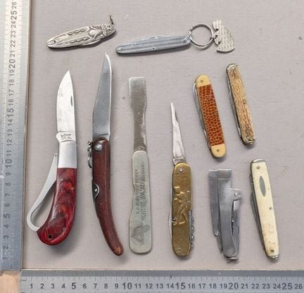 Lot de couteaux ou canifs anciens - Dimensions et 