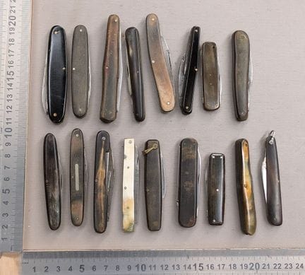 Lot de 17 canifs anciens 1900-1940 - Dimensions et