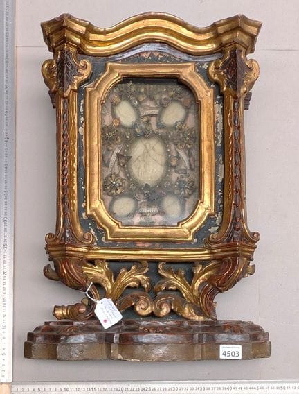 Important tableau reliquaire 18ème - Dimensions et