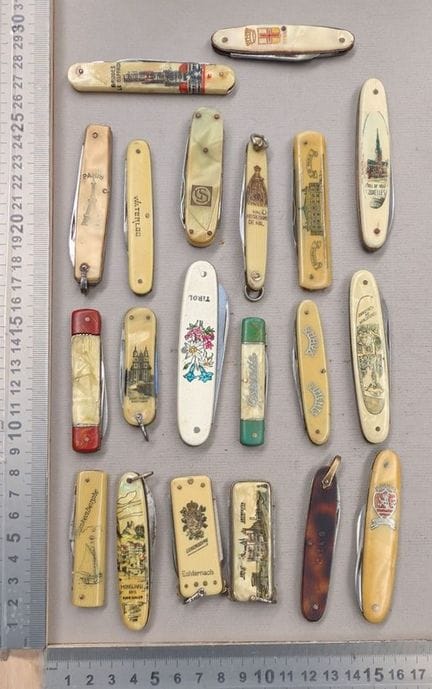 Lot de 20 canifs anciens publicitaires 1900-1930 -