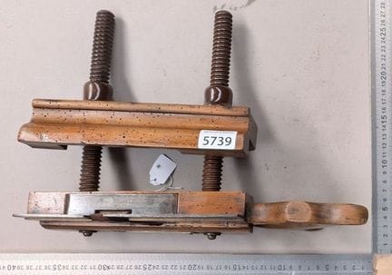 Ancien rabot sans lame - Dimensions et état voir p