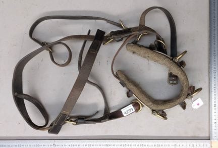 1 ancien harnachement de cheval - Dimensions et ét