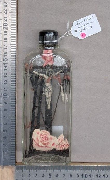 Bouteille de la Passion - Dimensions et état voir 