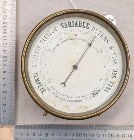 un baromètre arménoïde 1880 - Dimensions et état v