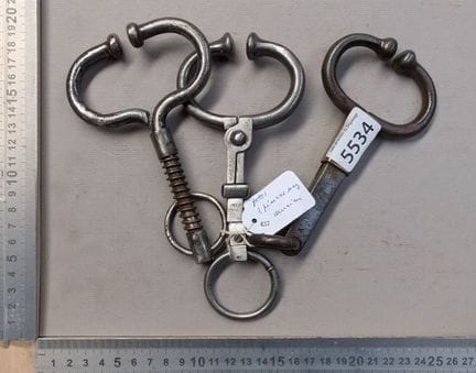 3 pince-nez anciens - Dimensions et état voir phot