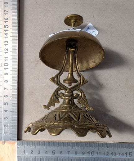 1 sonnette de comptoir en bronze - Dimensions et é