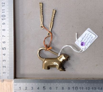Rare petit cadenas ancien laiton forme de lion - D