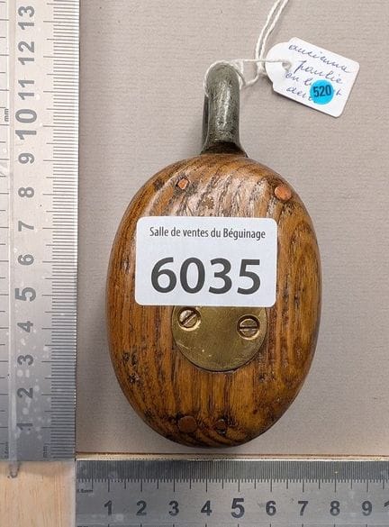 1 ancienne petite poulie en bois et acier - Dimens