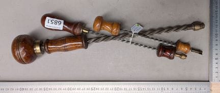 3 anciens tournevis cliquet spirale - Dimensions e
