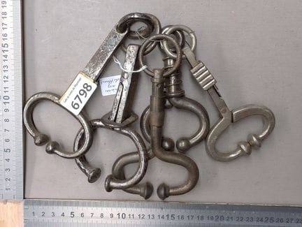 5 pinces nez différents - Dimensions et état voir 