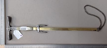 Instrument de vétérinaire écraseur de chassaignac 