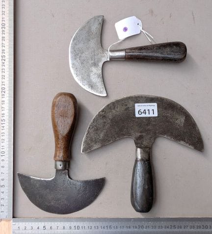 3 couteaux à pied de cordonnier bottier sert à déc