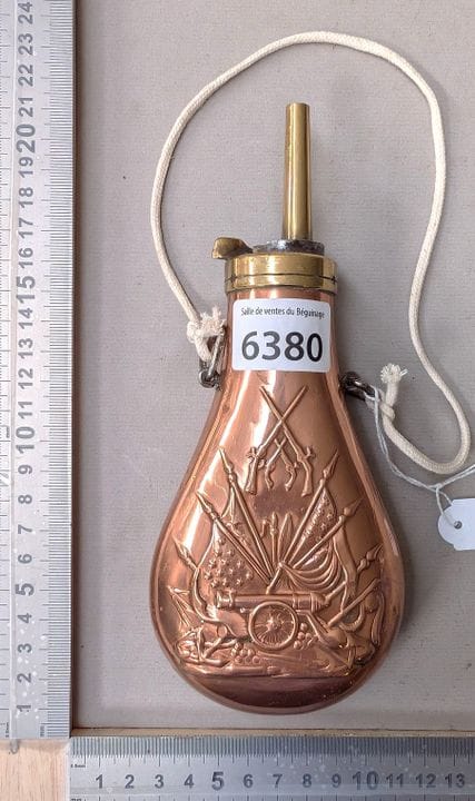 Ancienne poire à poudre - Dimensions et état voir 