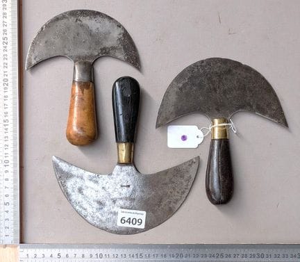 3 couteaux à pied de cordonnier bottier sert à déc