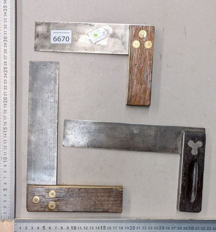 3 anciennes équerre bois laiton - Dimensions et ét
