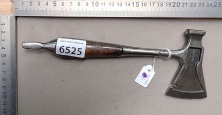 1 ancienne petite hache multifonction - Dimensions